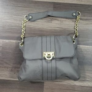 Small grey purse , with cool clasp